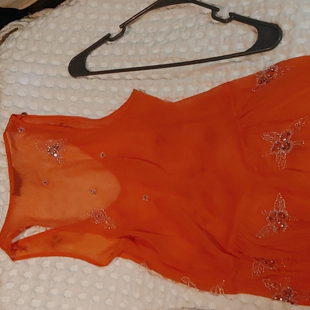Dress - Picture 4 of 4